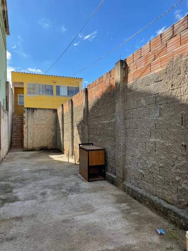 Casa, Santa Terezinha, 2 Quartos, 3 Vagas