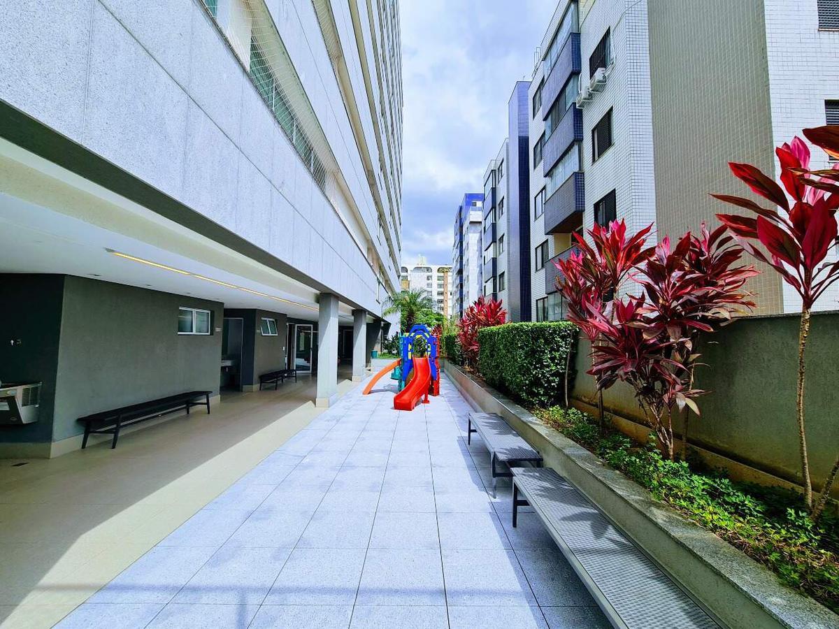 Apartamento, Cruzeiro, 4 Quartos, 3 Vagas, 4 Suítes