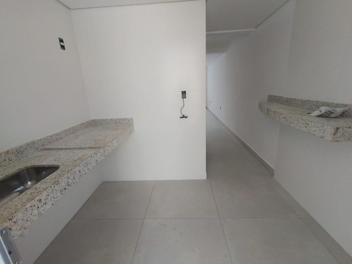 Casa, Jardim Leblon, 2 Quartos, 2 Vagas