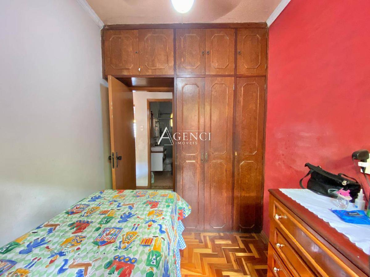 Casa, Santa Maria, 6 Quartos, 0 Vaga, 0 Suíte