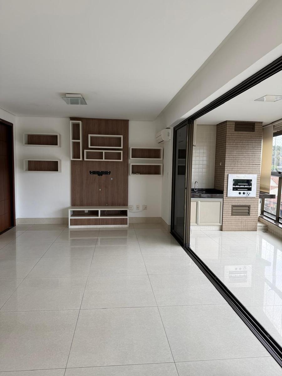 Apartamento, São José, 4 Quartos, 4 Vagas, 4 Suítes