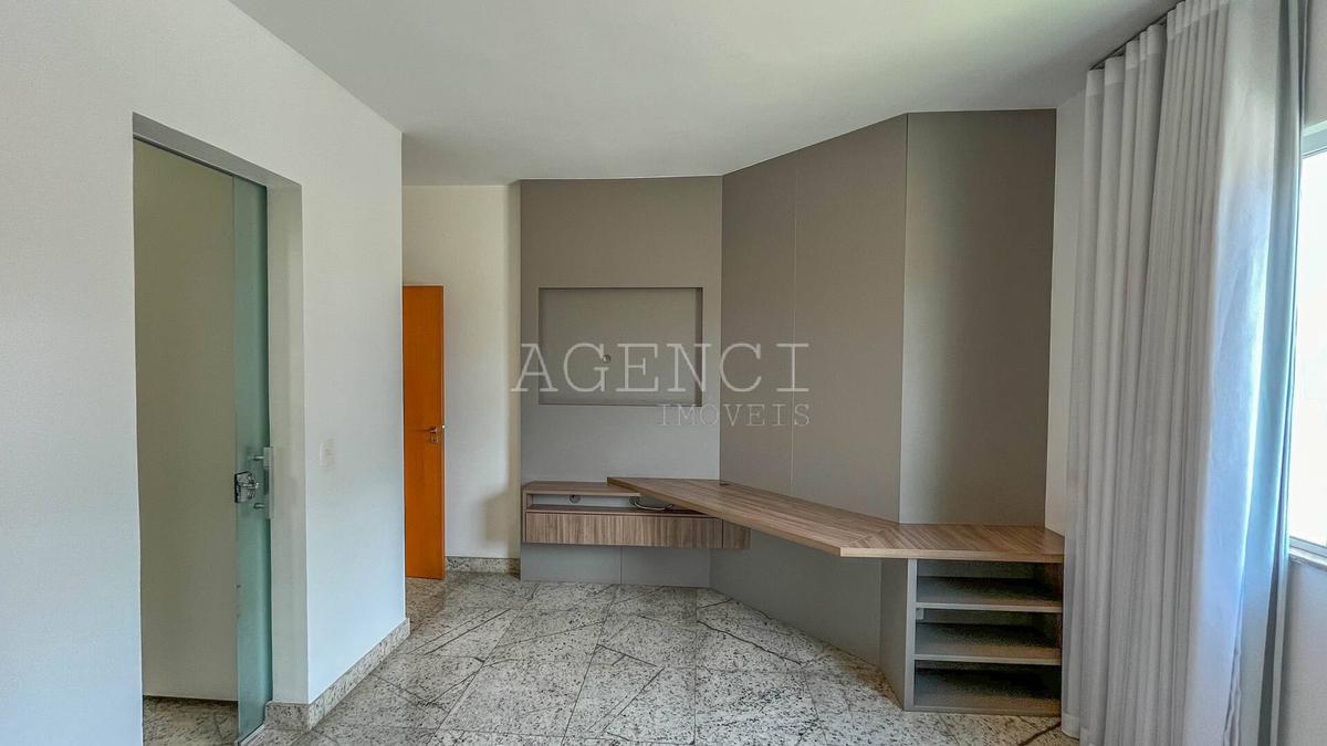 Casa, Bandeirantes (pampulha), 3 Quartos, 0 Vaga, 1 Suíte