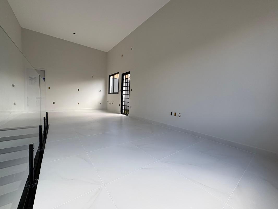 Casa, Trevo, 3 Quartos, 3 Vagas, 1 Suíte