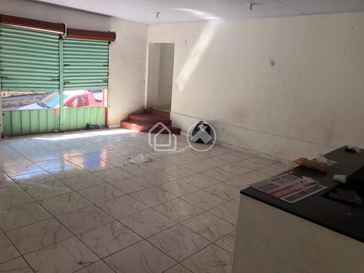 Loja, Padre Eustáquio