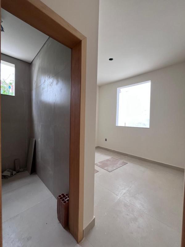 Casa, Masterville, 3 Quartos, 4 Vagas, 1 Suíte