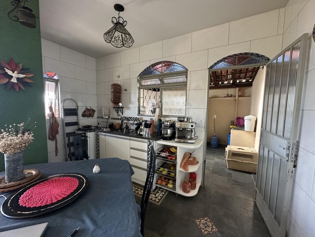 Casa, Novo Progresso, 4 Quartos, 2 Vagas, 2 Suítes