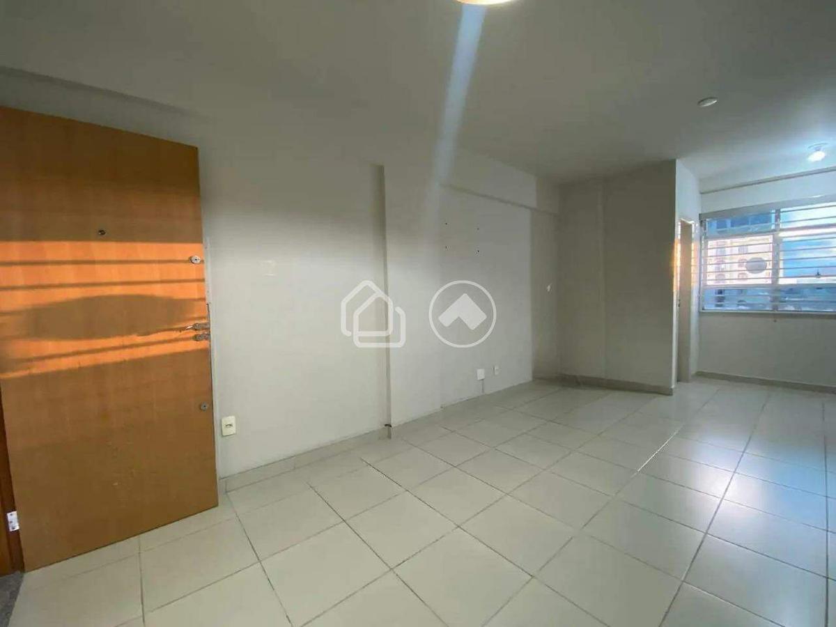 Sala, Padre Eustáquio