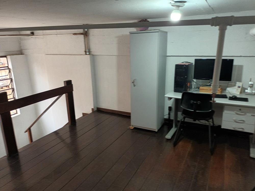 Sala, Barro Preto, 0 Quarto, 0 Vaga