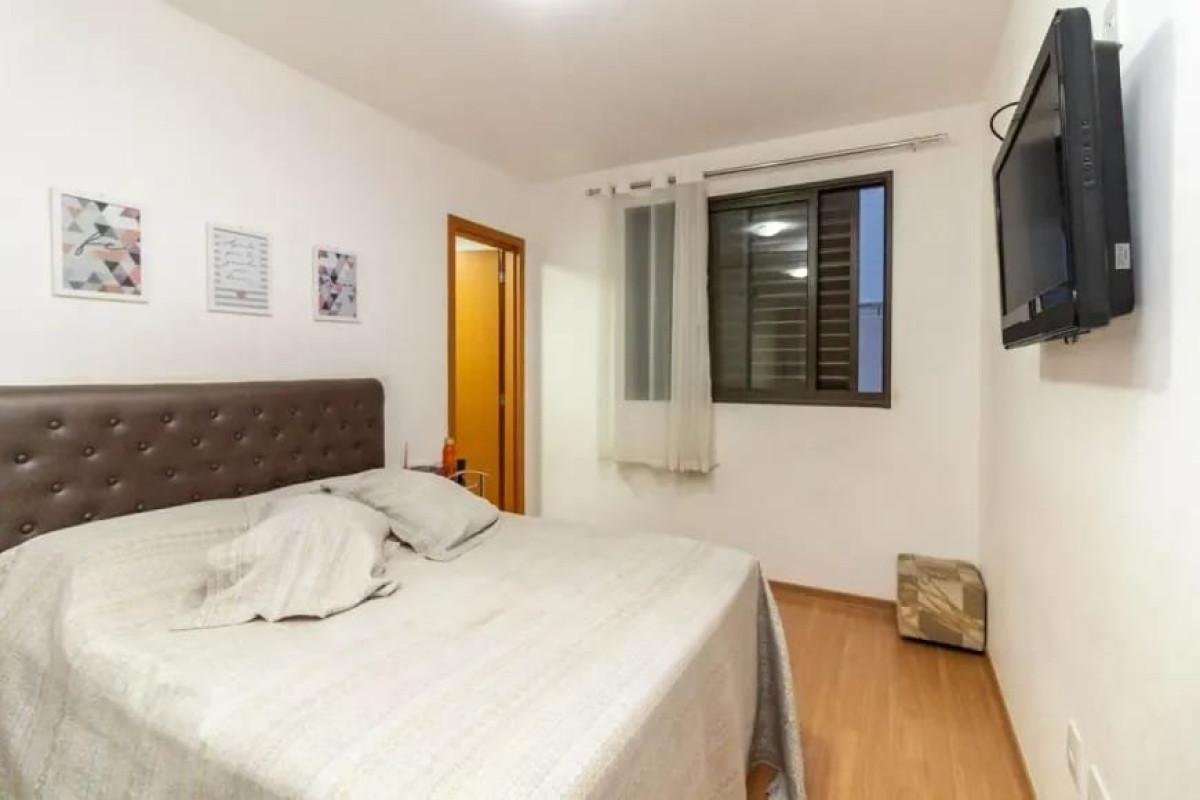 Apartamento, Sagrada Família, 3 Quartos, 3 Vagas, 1 Suíte
