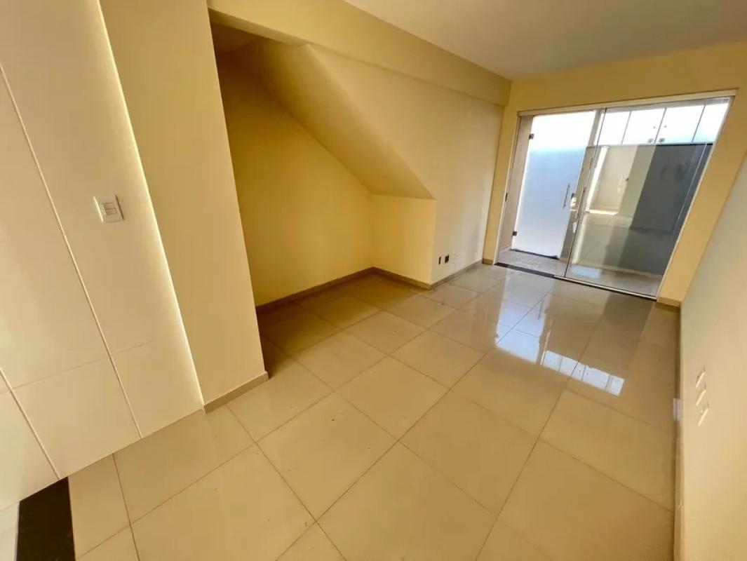 Apartamento, Candelária, 2 Quartos, 1 Vaga