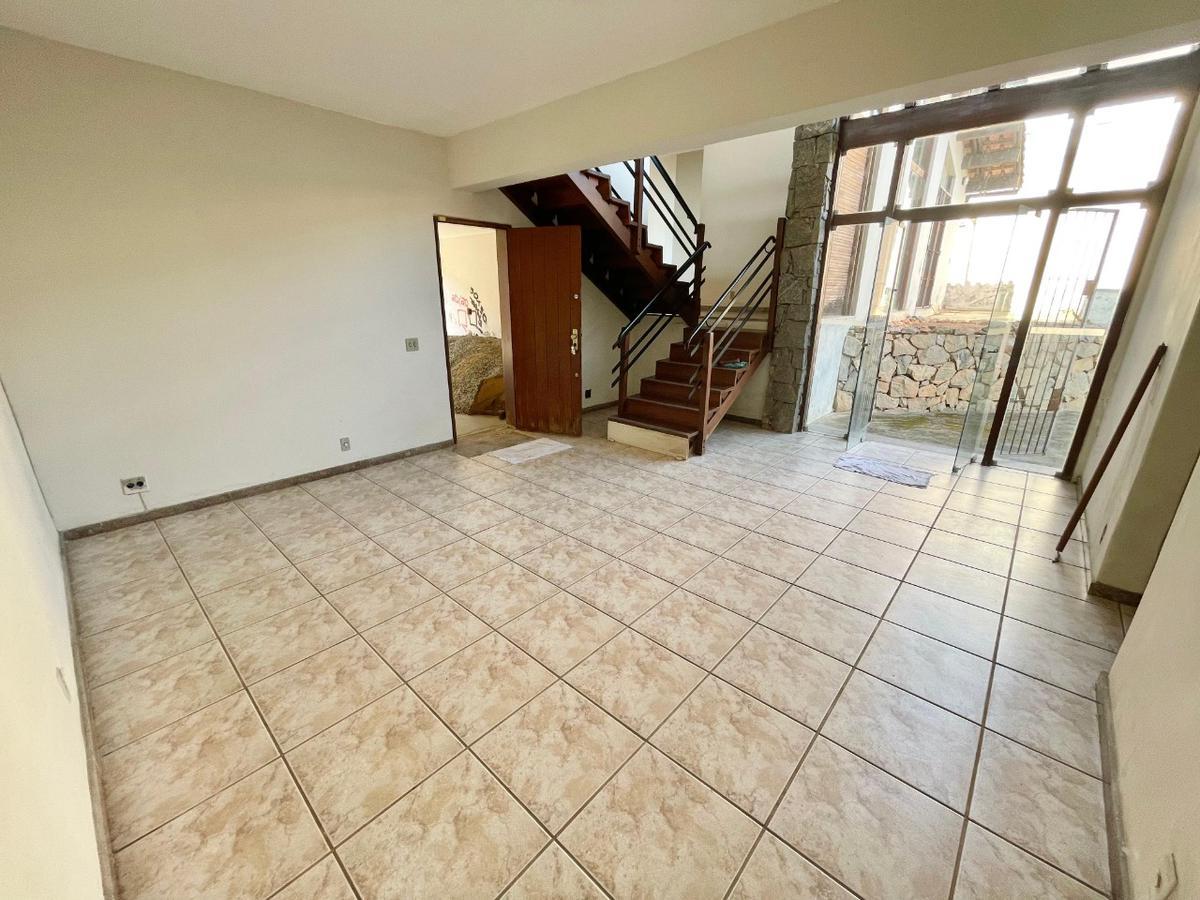 Casa, Santa Amélia, 5 Quartos, 6 Vagas, 2 Suítes