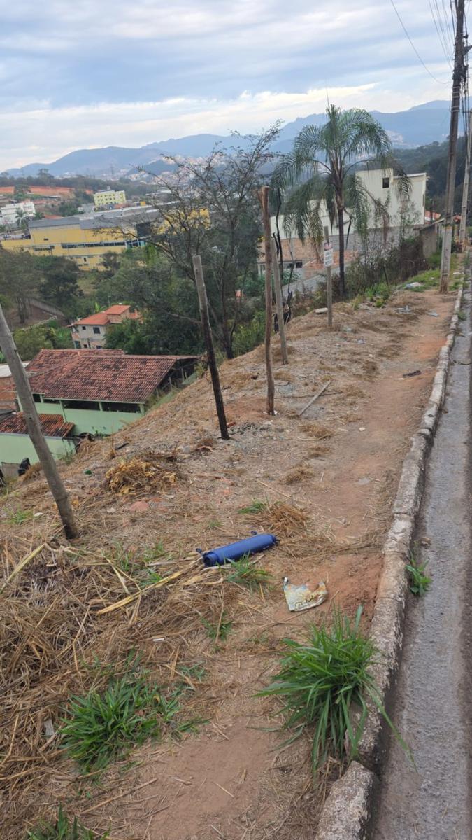Lote, Novo Itabirito, 0 Quarto, 0 Vaga