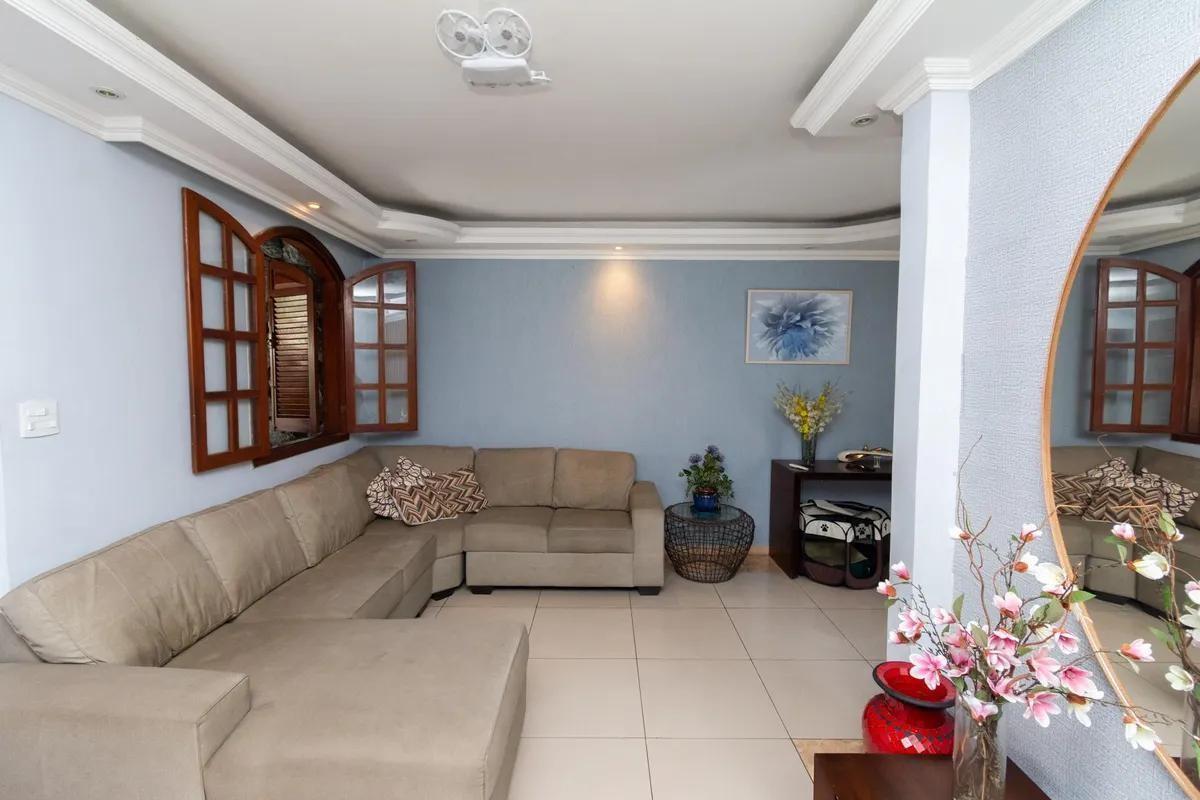 Casa, Teixeira Dias (barreiro), 3 Quartos, 3 Vagas, 1 Suíte
