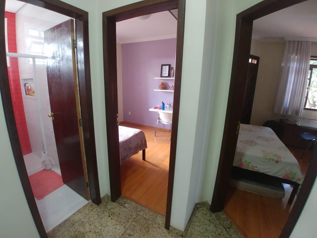 Casa, Jardim Riacho das Pedras, 3 Quartos, 8 Vagas, 1 Suíte