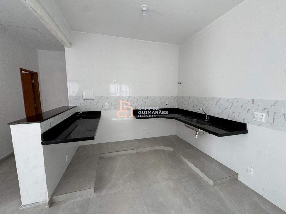 Casa, Milionários, 3 Quartos, 1 Vaga, 1 Suíte