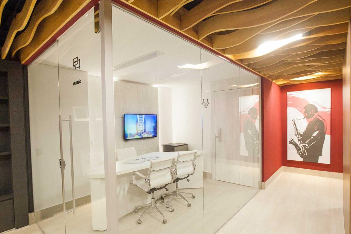 Apartamento, Funcionários, 2 Quartos, 2 Vagas