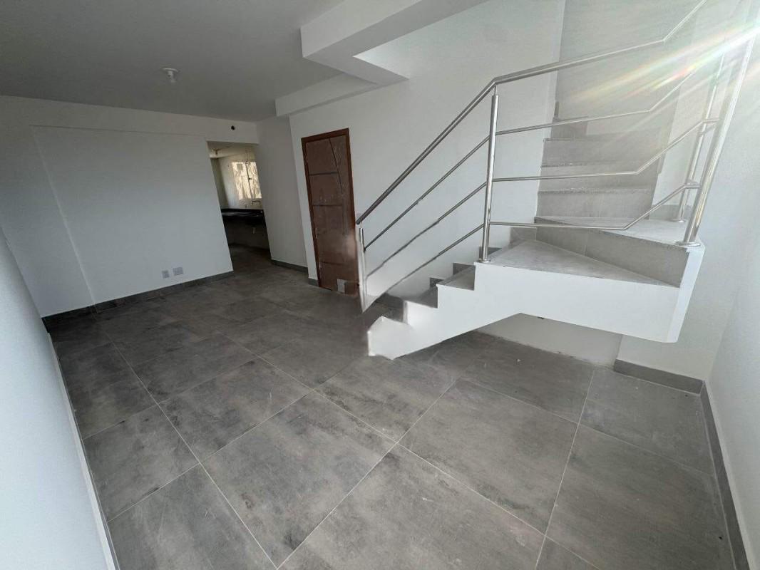 Cobertura, Sagrada Família, 3 Quartos, 2 Vagas, 1 Suíte