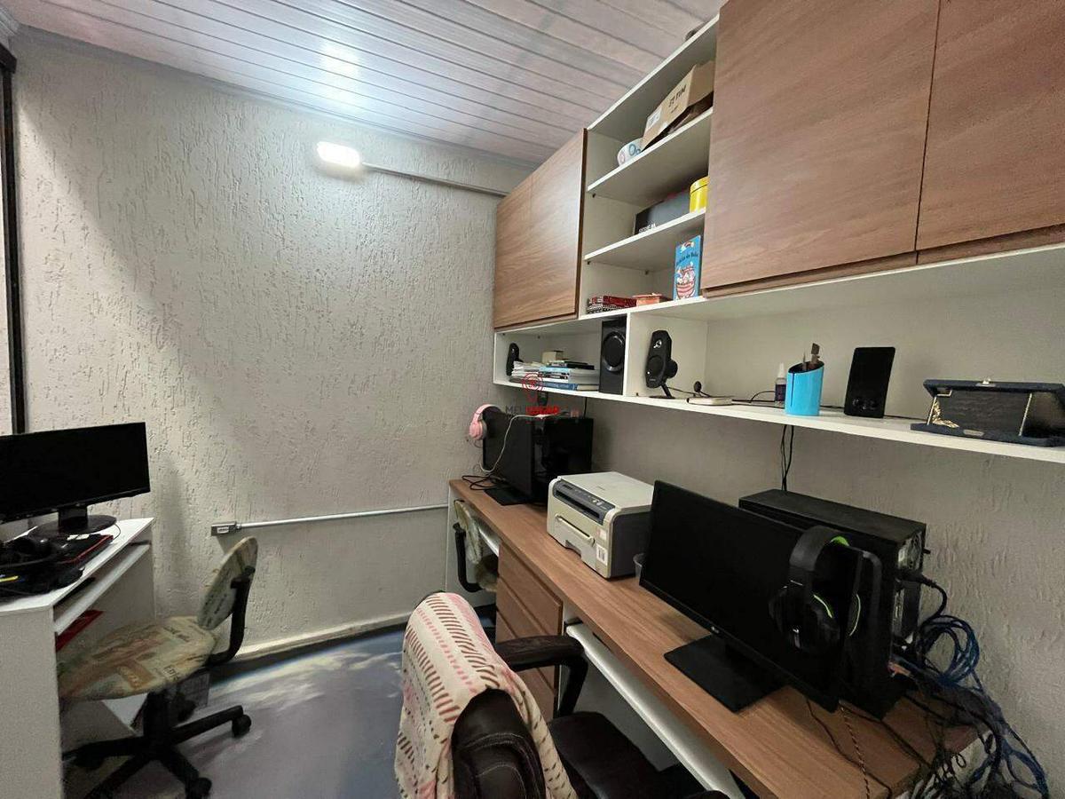 Casa, Teixeira Dias, 3 Quartos, 2 Vagas, 1 Suíte