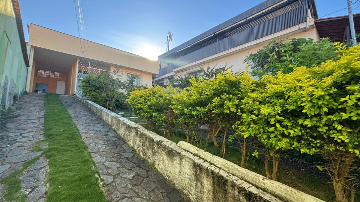 Casa, Paraíso, 3 Quartos, 6 Vagas, 1 Suíte
