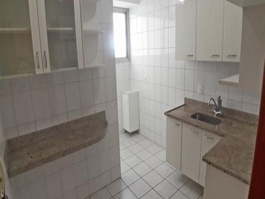 Apartamento, Funcionários, 2 Quartos, 2 Vagas
