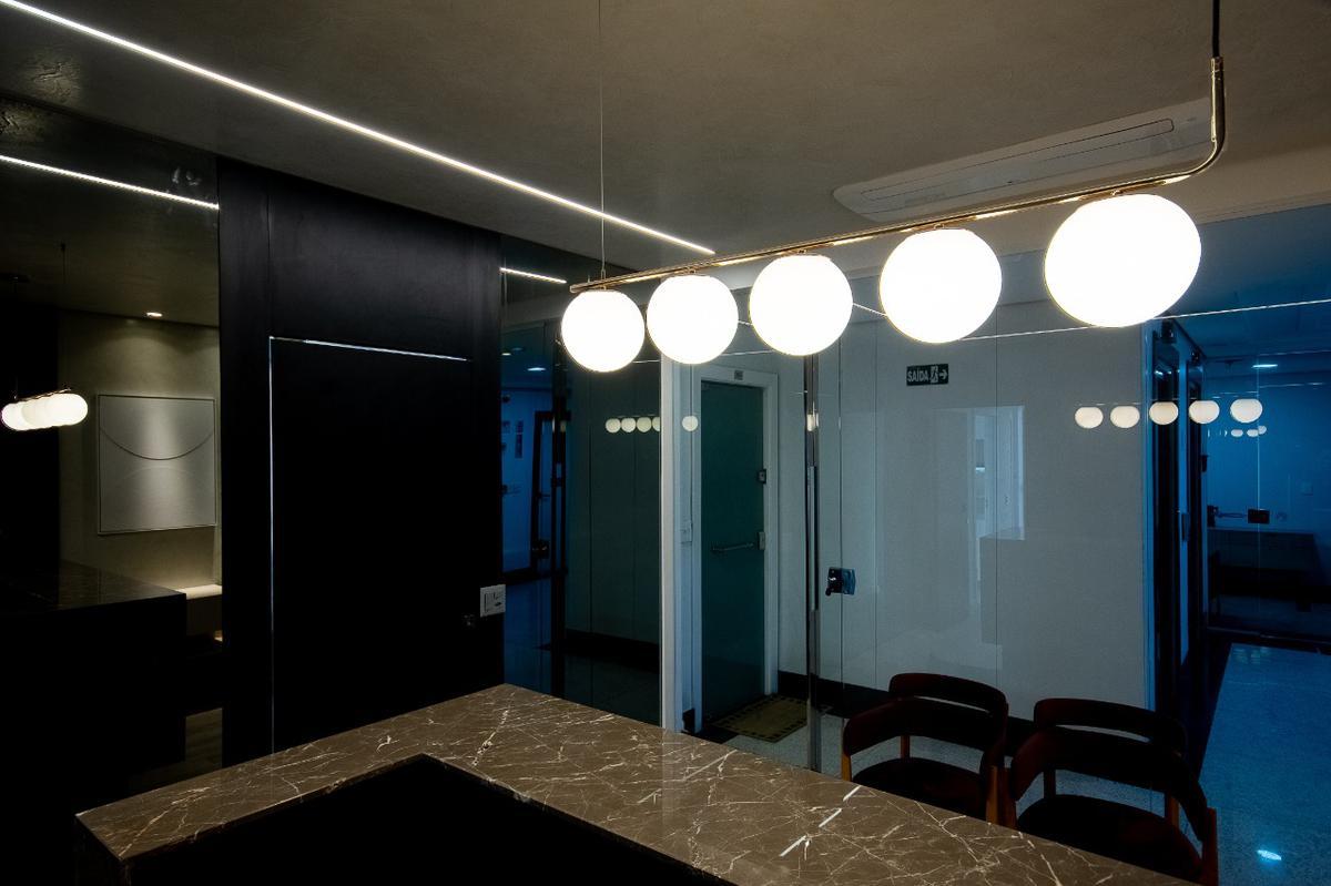 Sala, Prado, 2 Quartos, 0 Vaga, 2 Suítes