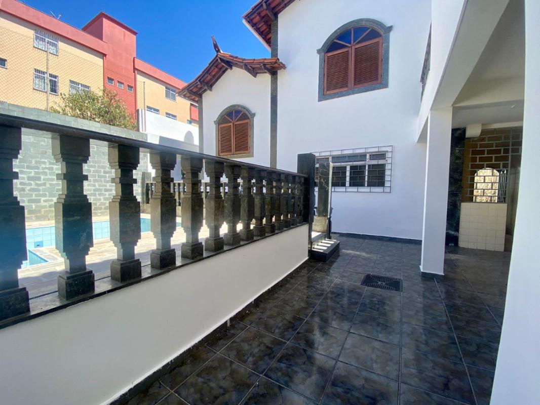 Casa, Palmares, 4 Quartos, 5 Vagas, 2 Suítes