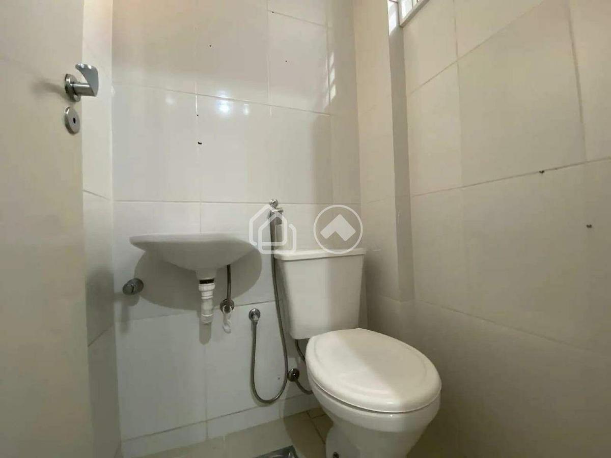 Sala, Padre Eustáquio