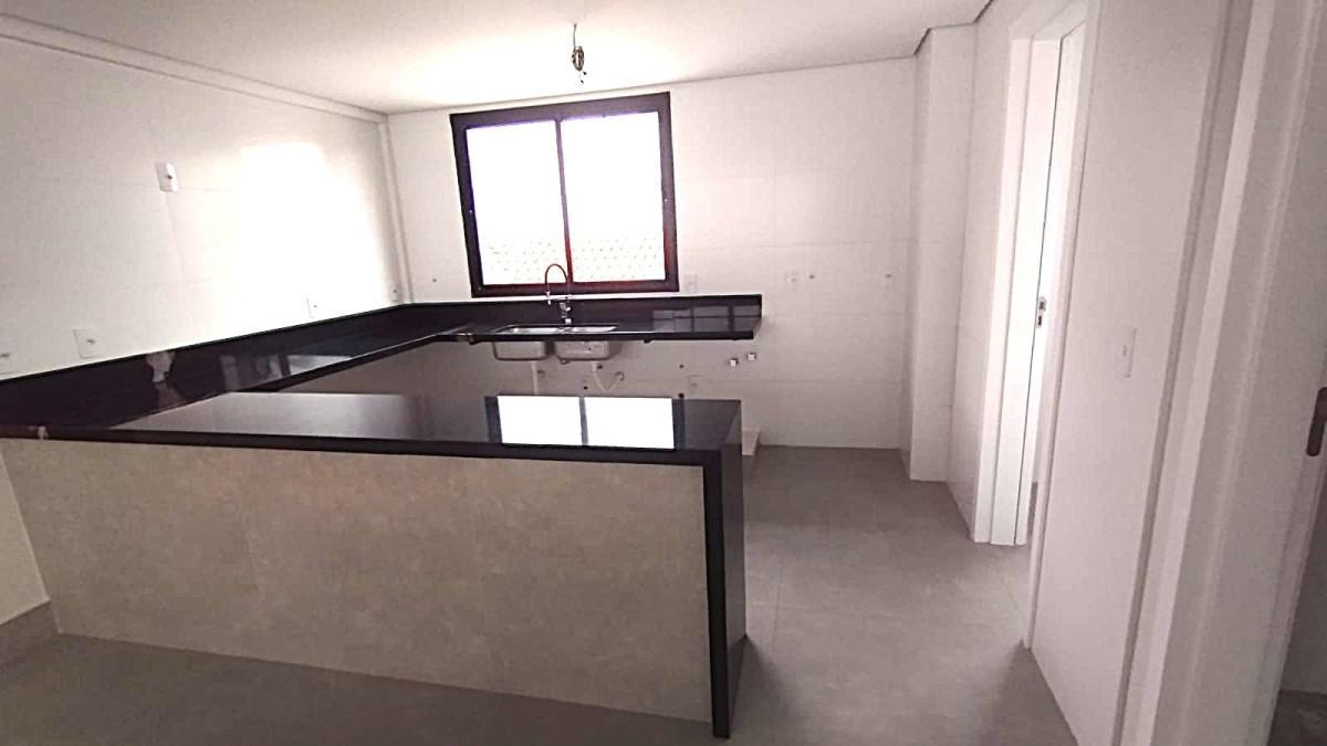 Apartamento, Liberdade, 4 Quartos, 3 Vagas, 2 Suítes