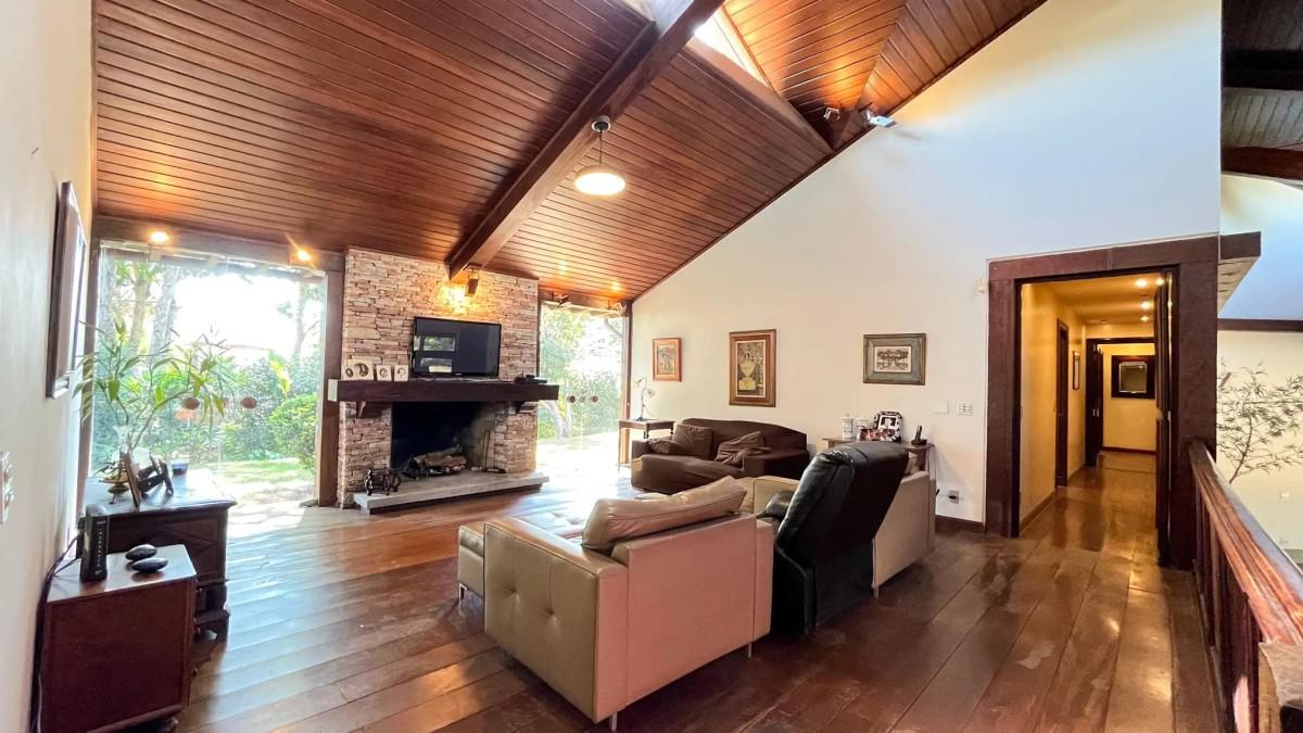 Casa, São Luiz (pampulha), 4 Quartos, 6 Vagas, 4 Suítes