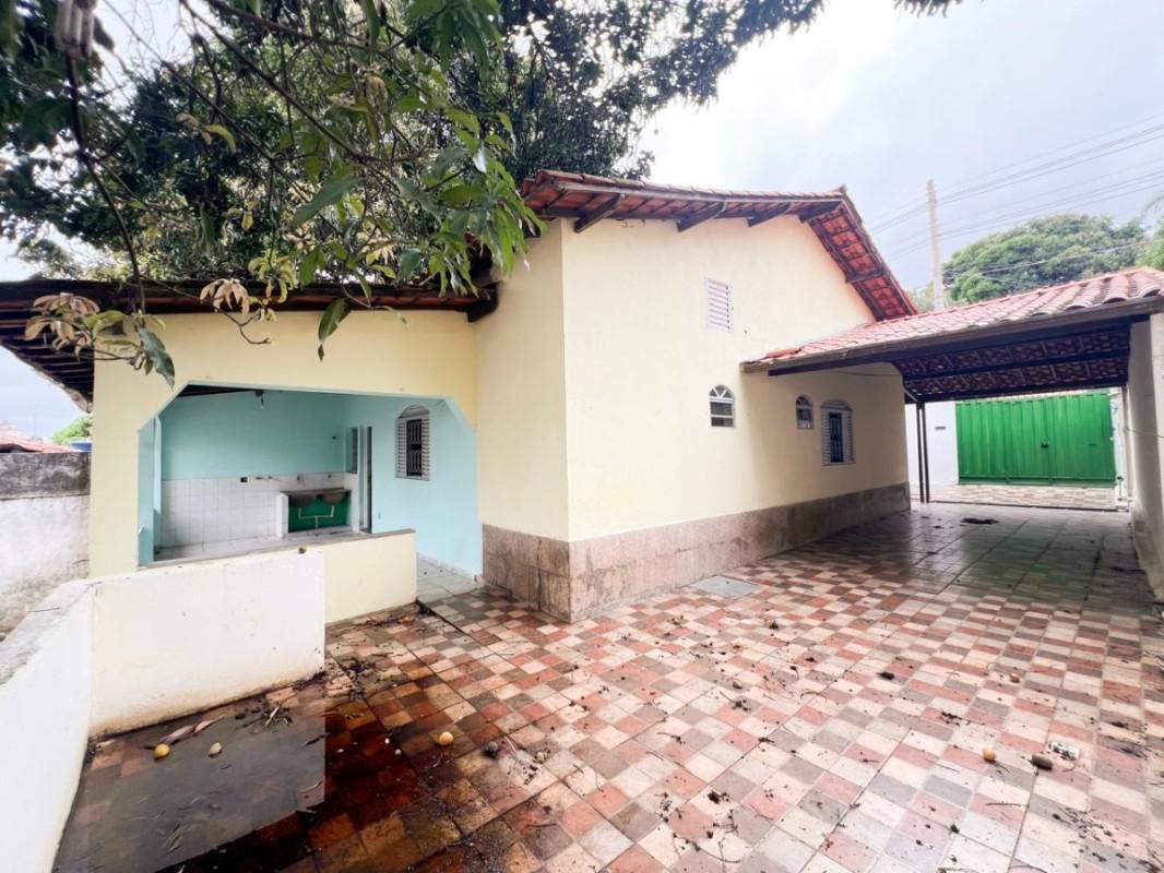 Casa, Santa Terezinha, 3 Quartos, 3 Vagas, 1 Suíte