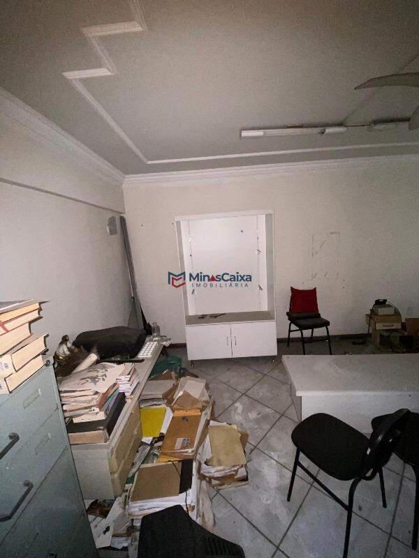 Sala, Centro, 0 Quarto, 0 Vaga