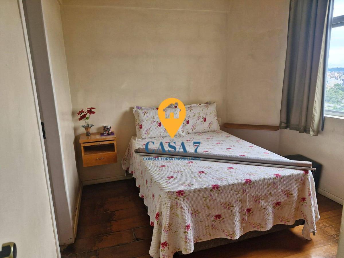 Apartamento, Sagrada Família, 3 Quartos, 1 Vaga, 1 Suíte