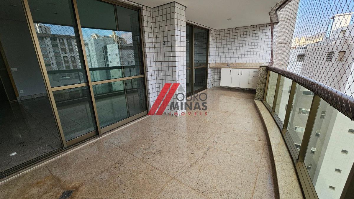 Apartamento, Funcionários, 4 Quartos, 4 Vagas, 2 Suítes