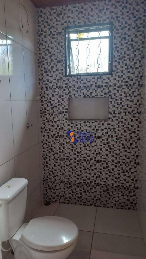 Casa, Centro, 1 Quarto, 0 Vaga