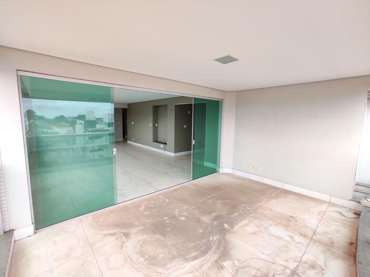 Apartamento, São José, 4 Quartos, 4 Vagas, 4 Suítes