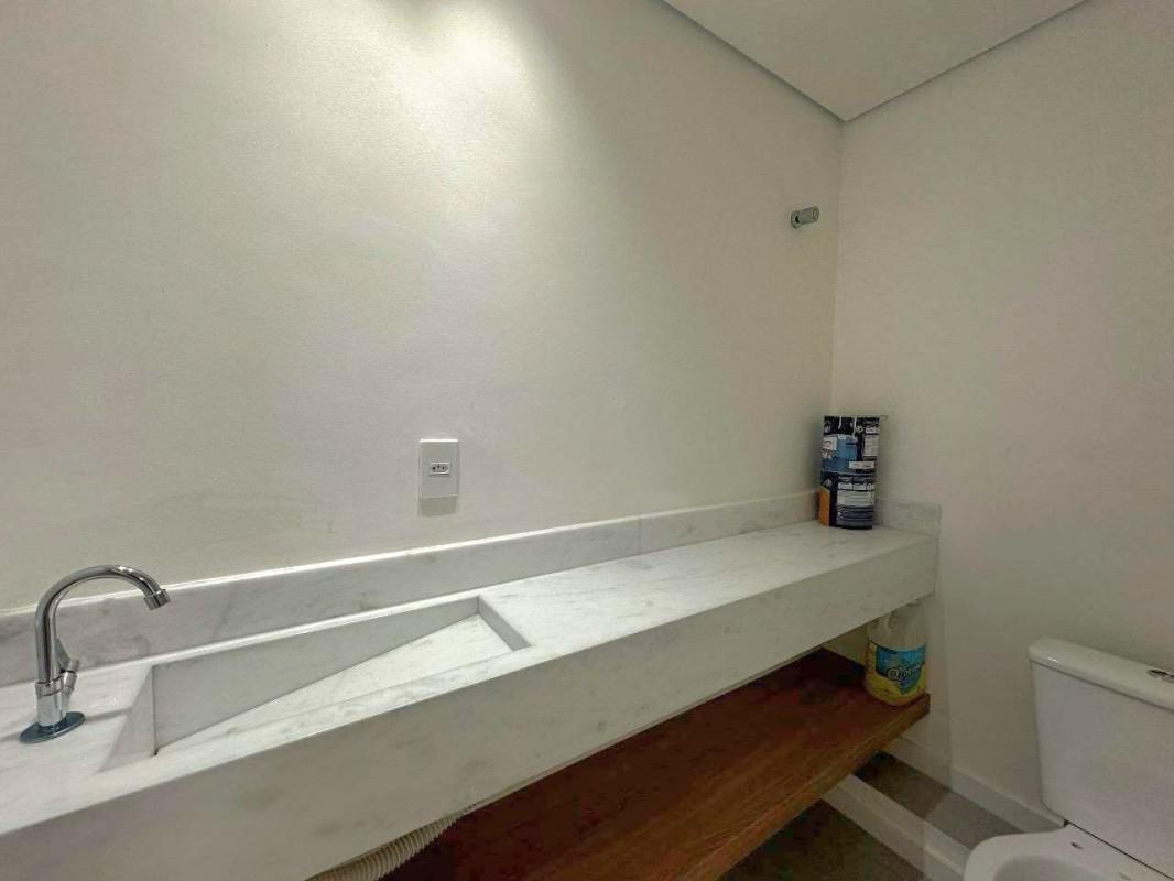 Apartamento, Funcionários, 4 Quartos, 2 Vagas, 1 Suíte