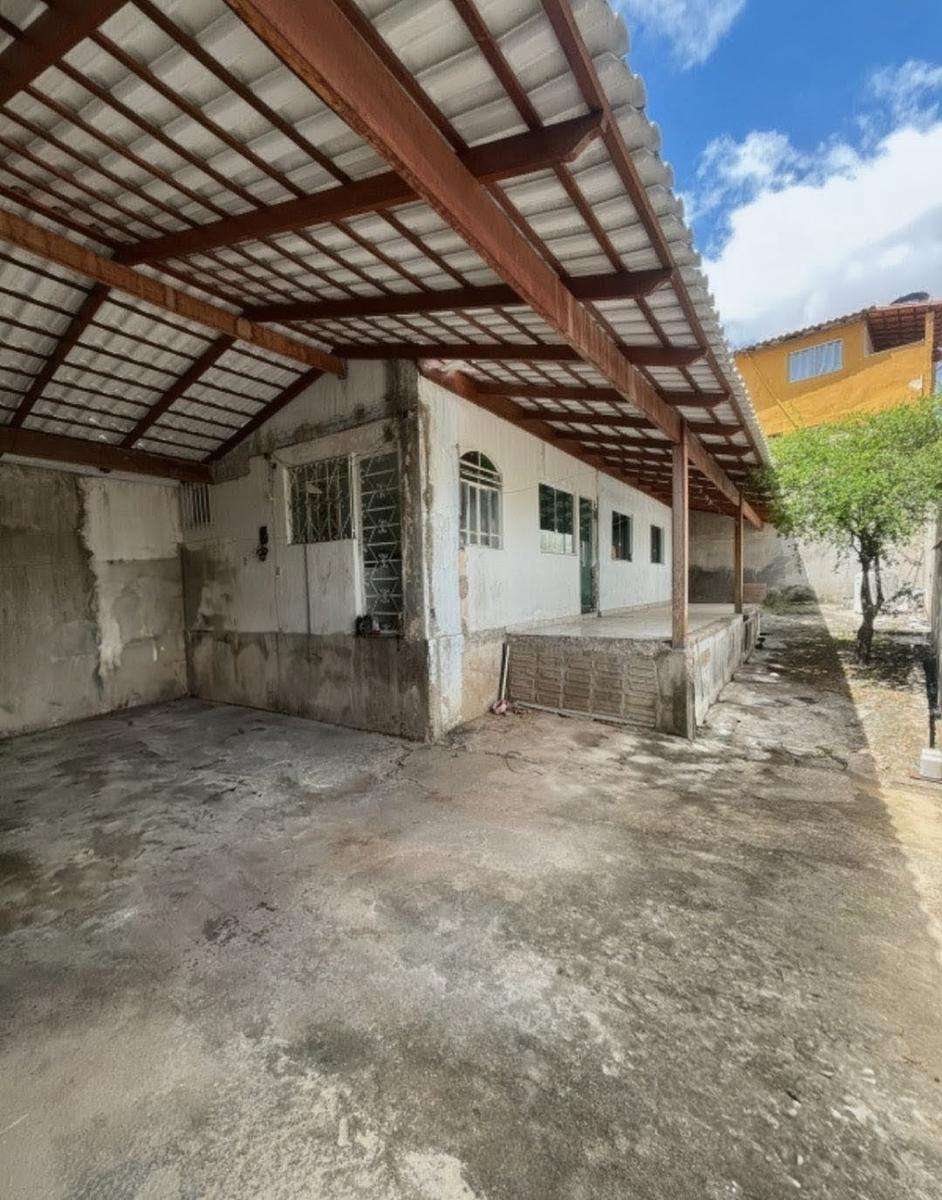 Casa, Venda Nova, 2 Quartos, 2 Vagas