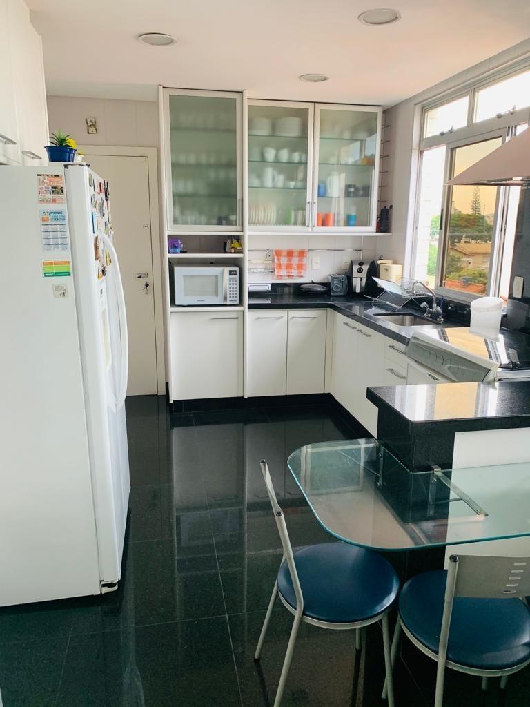 Cobertura, Ouro Preto, 4 Quartos, 4 Vagas, 1 Suíte