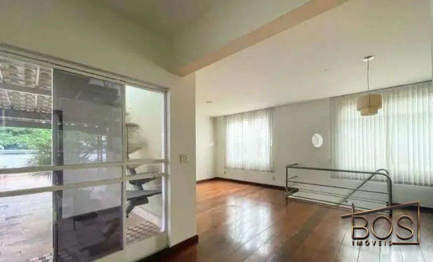 Cobertura, Luxemburgo, 4 Quartos, 2 Vagas, 1 Suíte