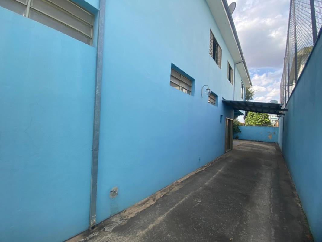 Casa, Centro, 3 Quartos, 6 Vagas, 1 Suíte