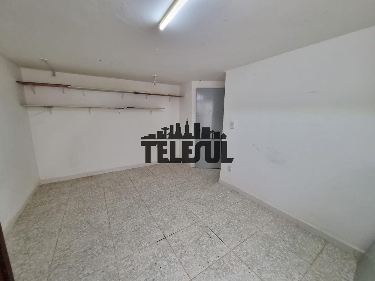 Galpão, Centro, 0 Quarto, 14 Vagas