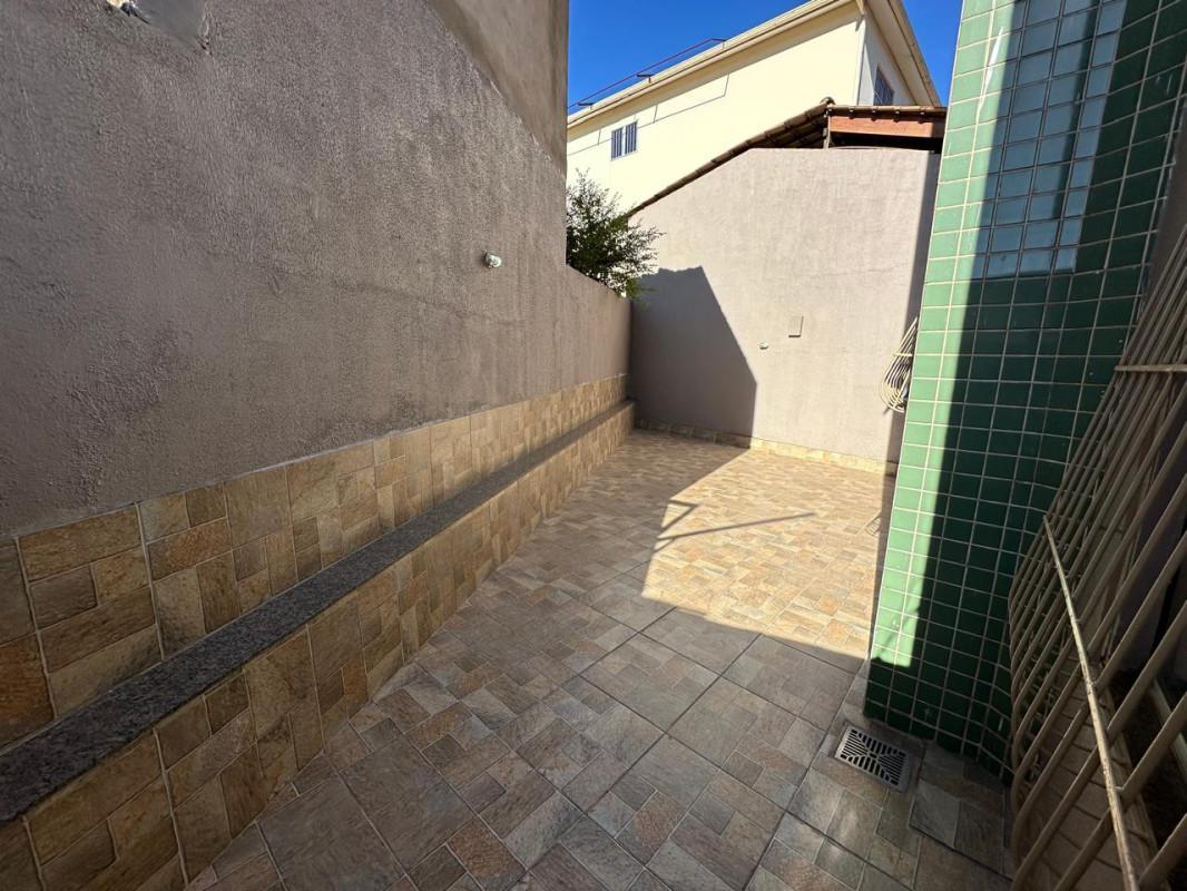 Apartamento, Centro, 2 Quartos, 1 Vaga