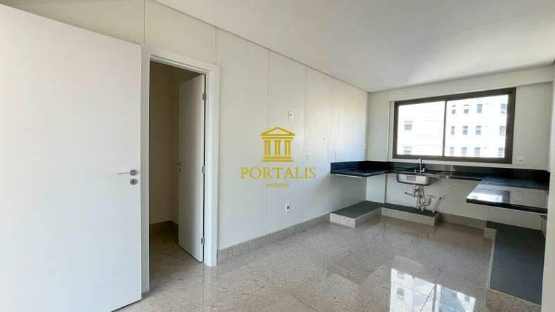 Apartamento, Serra, 4 Quartos, 3 Vagas, 4 Suítes