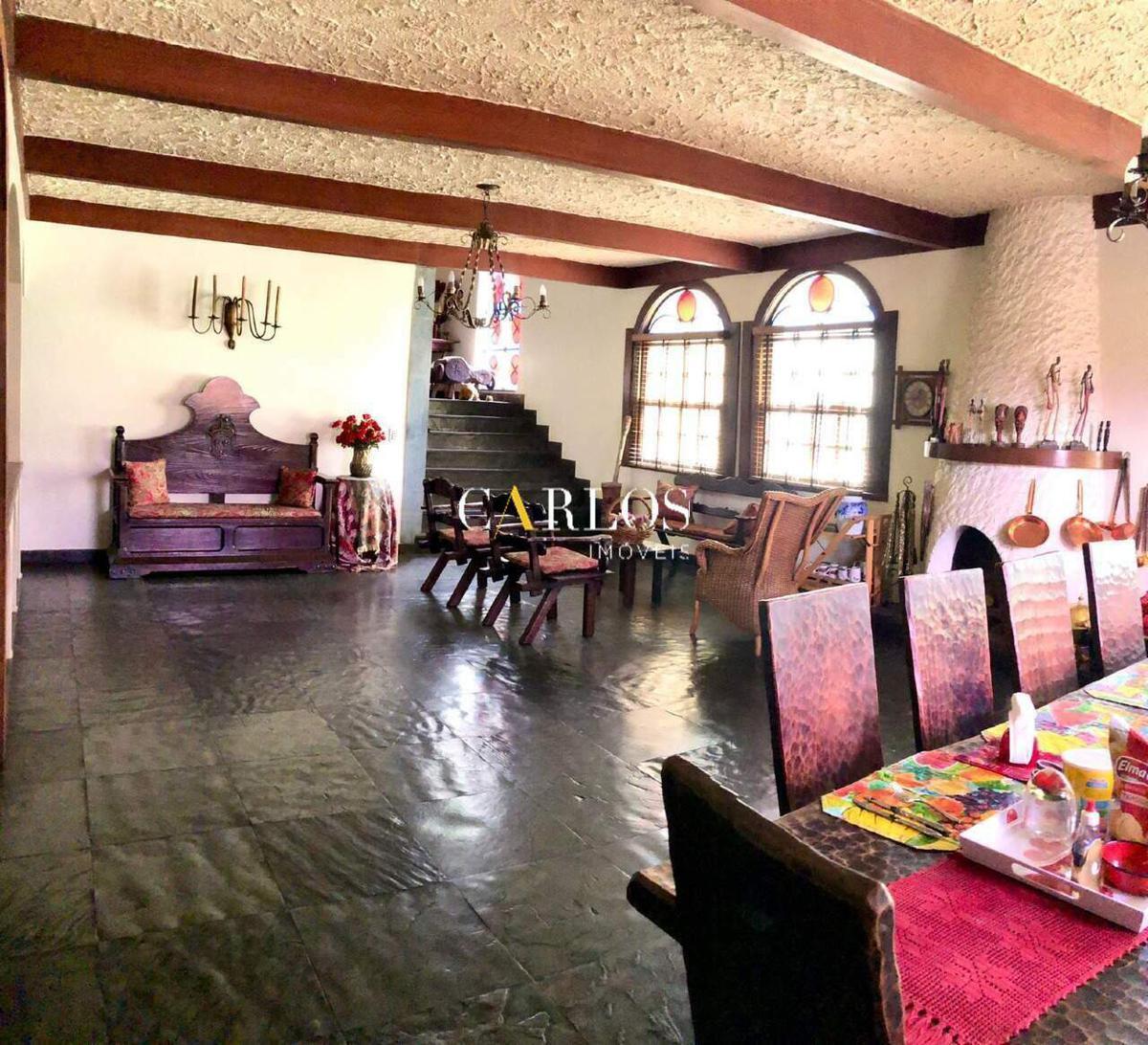 Casa, Santa Lúcia, 4 Quartos, 3 Vagas, 2 Suítes