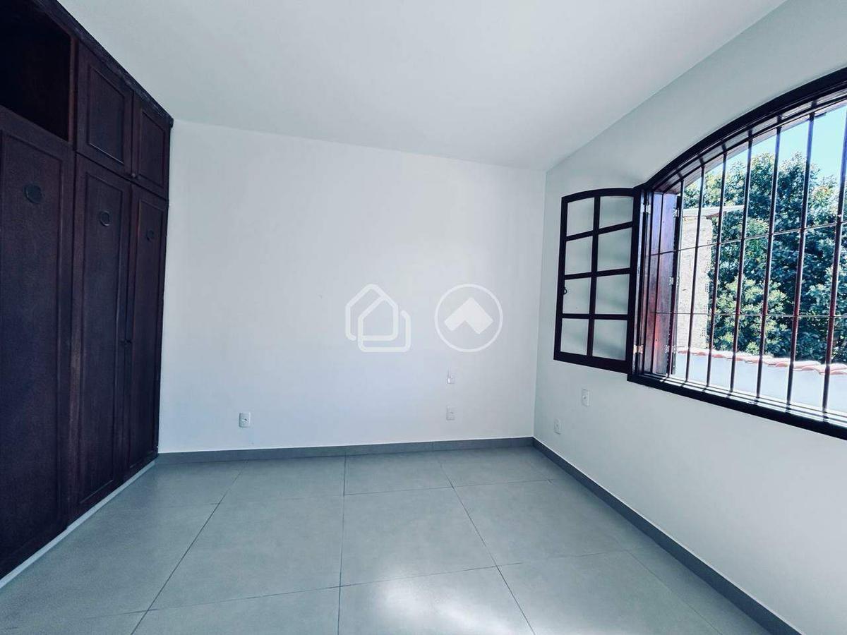 Casa, Palmeiras, 5 Quartos, 10 Vagas, 2 Suítes