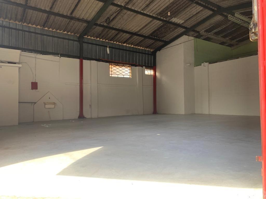 Galpão, Santa Inês, 0 Quarto, 8 Vagas