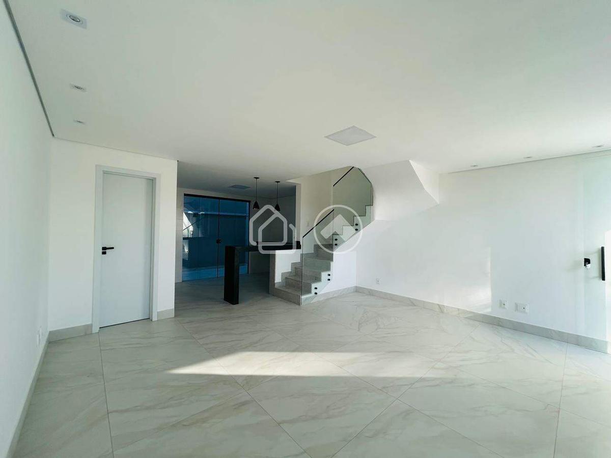 Casa, Planalto, 3 Quartos, 1 Vaga, 1 Suíte