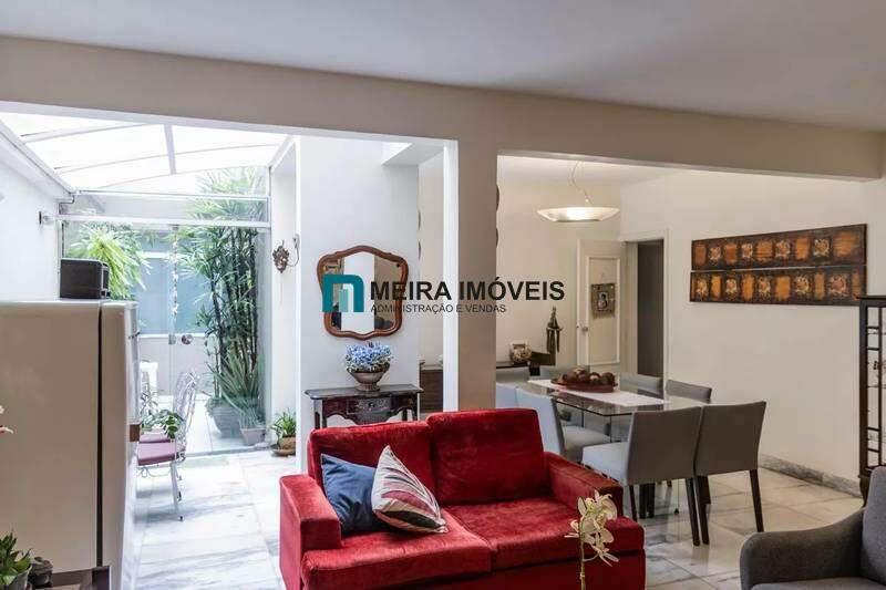 Apartamento, Coração de Jesus, 3 Quartos, 2 Vagas, 1 Suíte