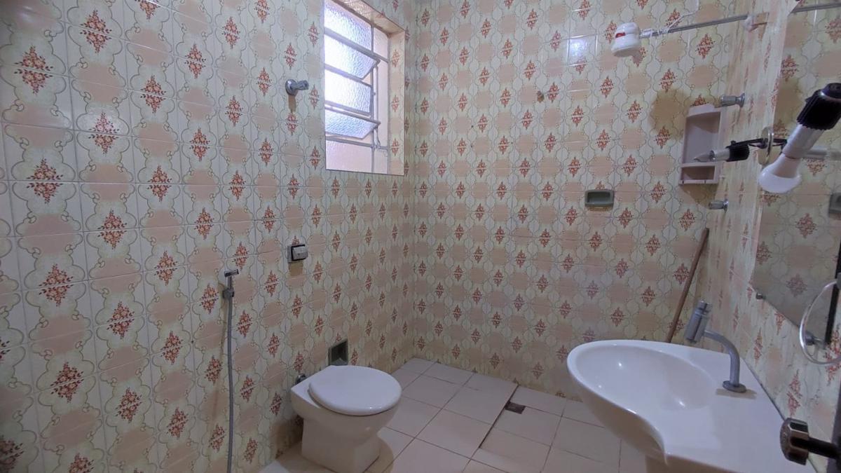 Casa, Liberdade, 6 Quartos, 2 Vagas, 1 Suíte