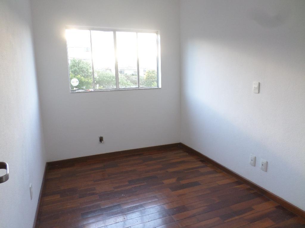Casa, Jardim Canadá, 5 Quartos, 4 Vagas, 1 Suíte